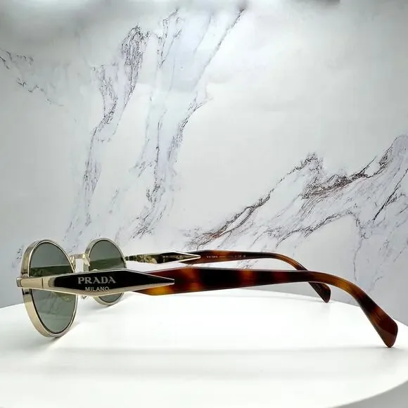 NEW PRADA Sunglasses - Picture 16 of 16